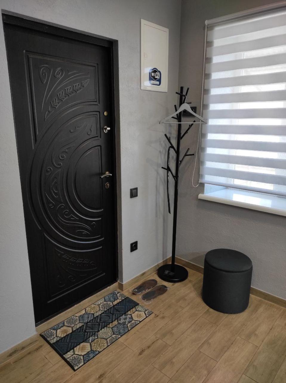 Apart Club Tolstogo Černivci Esterno foto